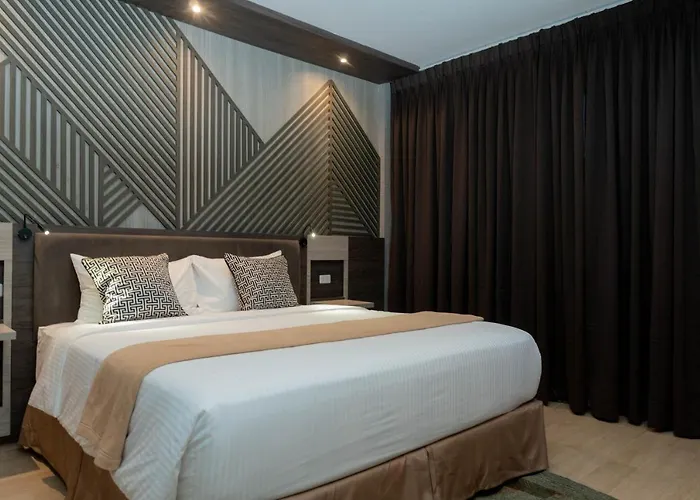 Adelina Hotel And Suites